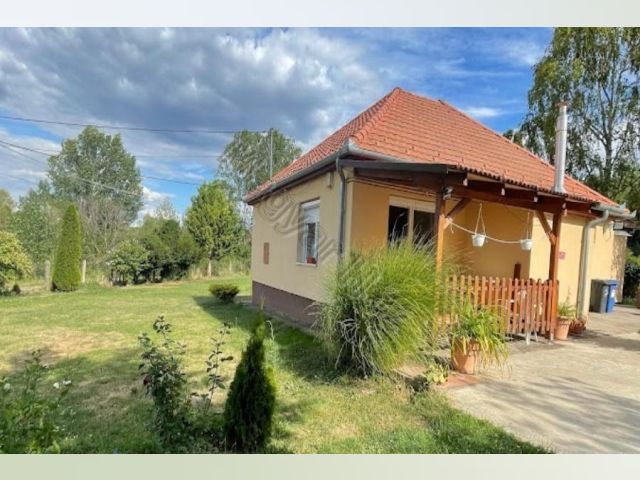 Hungary property for sale in Tolna, Gyulaj